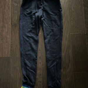 Sundry joggers